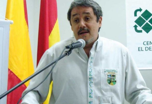 Fotografía de Carlos Hugo Molina en el CEPAD