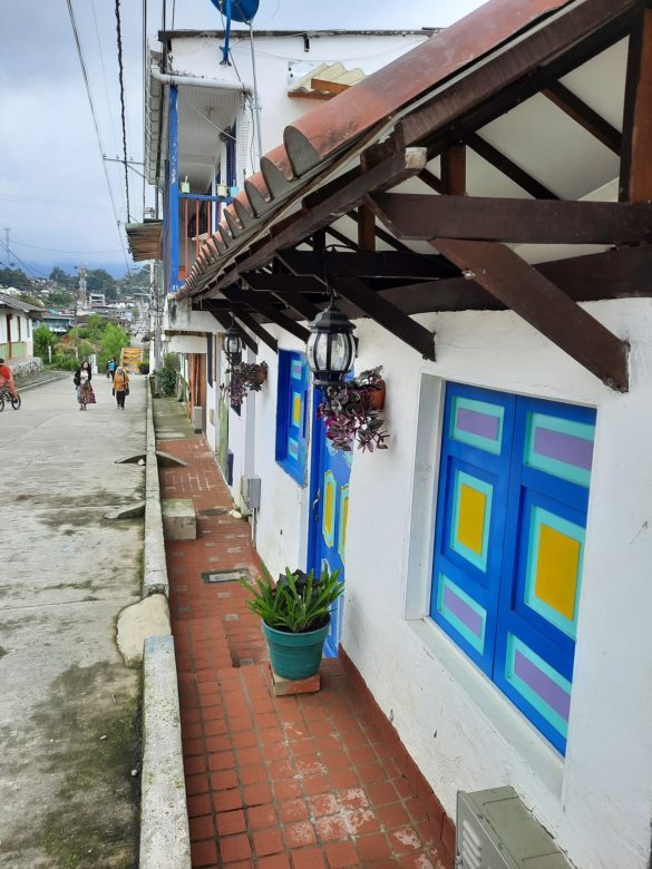 261793605_10160040816859703_1640382746584050729_n